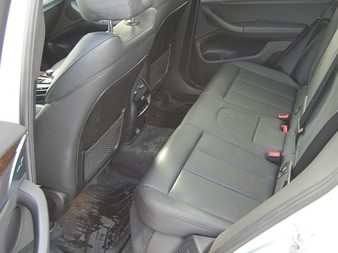 Used 2018 BMW X3 xDrive30i image 21