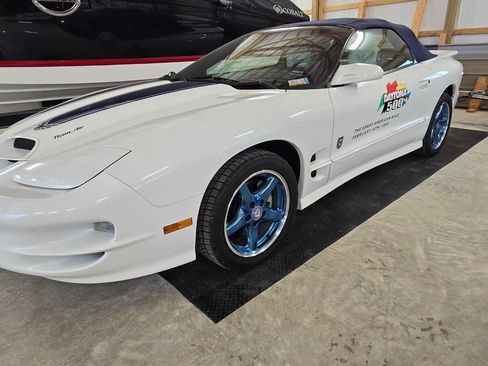 Used 1999 Pontiac Firebird Trans Am image 28