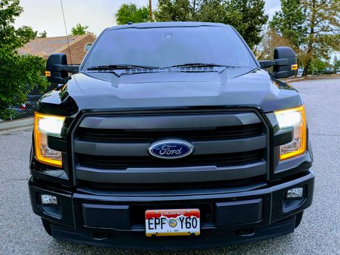 Used 2017 Ford F150 Lariat w/ Equipment Group 502A Luxury AWD/4WD image 4