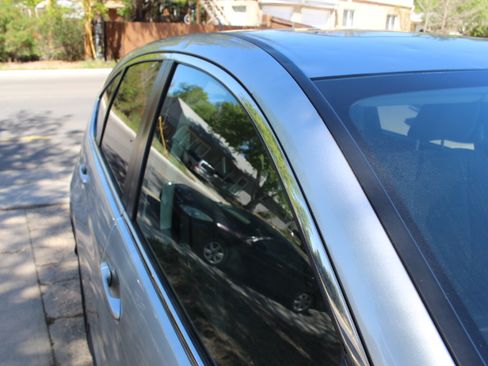 Used 2012 Honda CR-V EX image 16