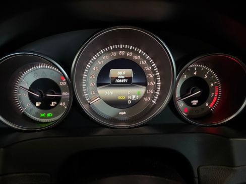 Used 2014 Mercedes-Benz E 350 Coupe image 2