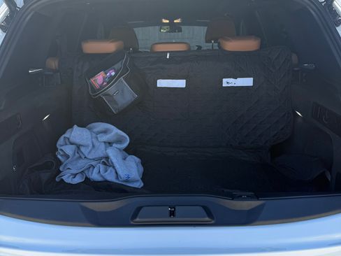 Used 2023 BMW X5 M50i w/ Executive Package image 15