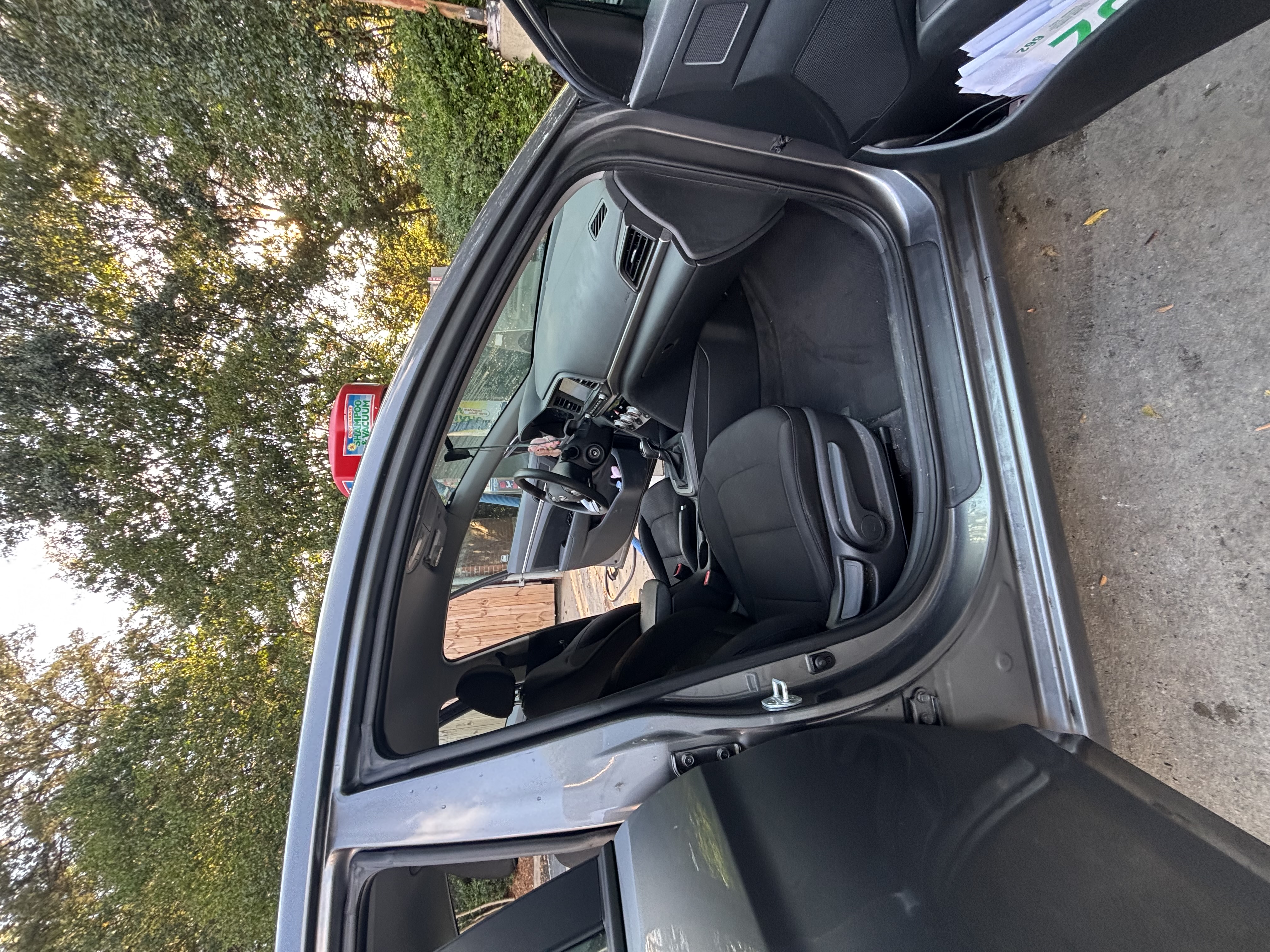 Used 2019 Hyundai Elantra SEL w/ Cargo Package FWD image 6
