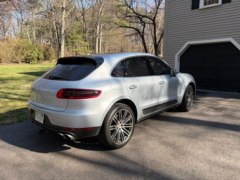 Used 2016 Porsche Macan S image 5
