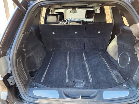 Used 2014 Jeep Grand Cherokee Limited w/ Luxury Group II image 12