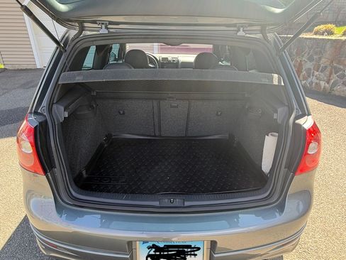 Used 2008 Volkswagen R32 image 8