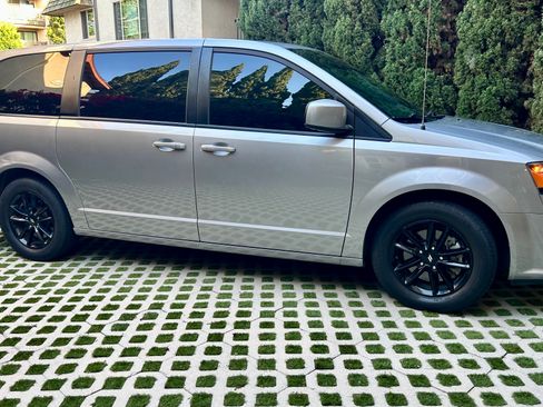 Used 2019 Dodge Grand Caravan GT w/ Safety Sphere Group image 2