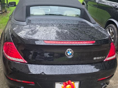 Used 2010 BMW 650i Convertible RWD image 1