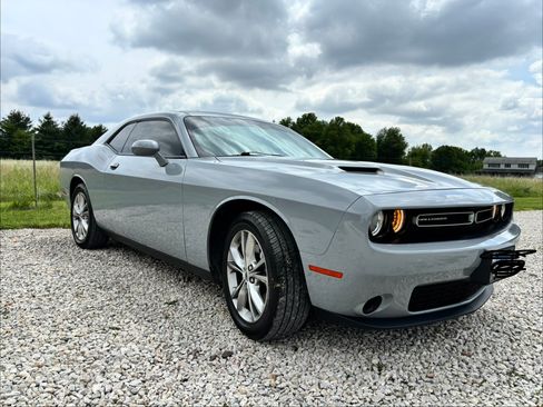 Used 2022 Dodge Challenger SXT w/ Cold Weather Group AWD/4WD image 14