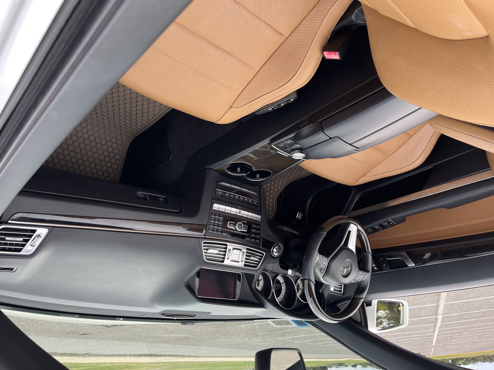 Used 2014 Mercedes-Benz E 550 Cabriolet image 12