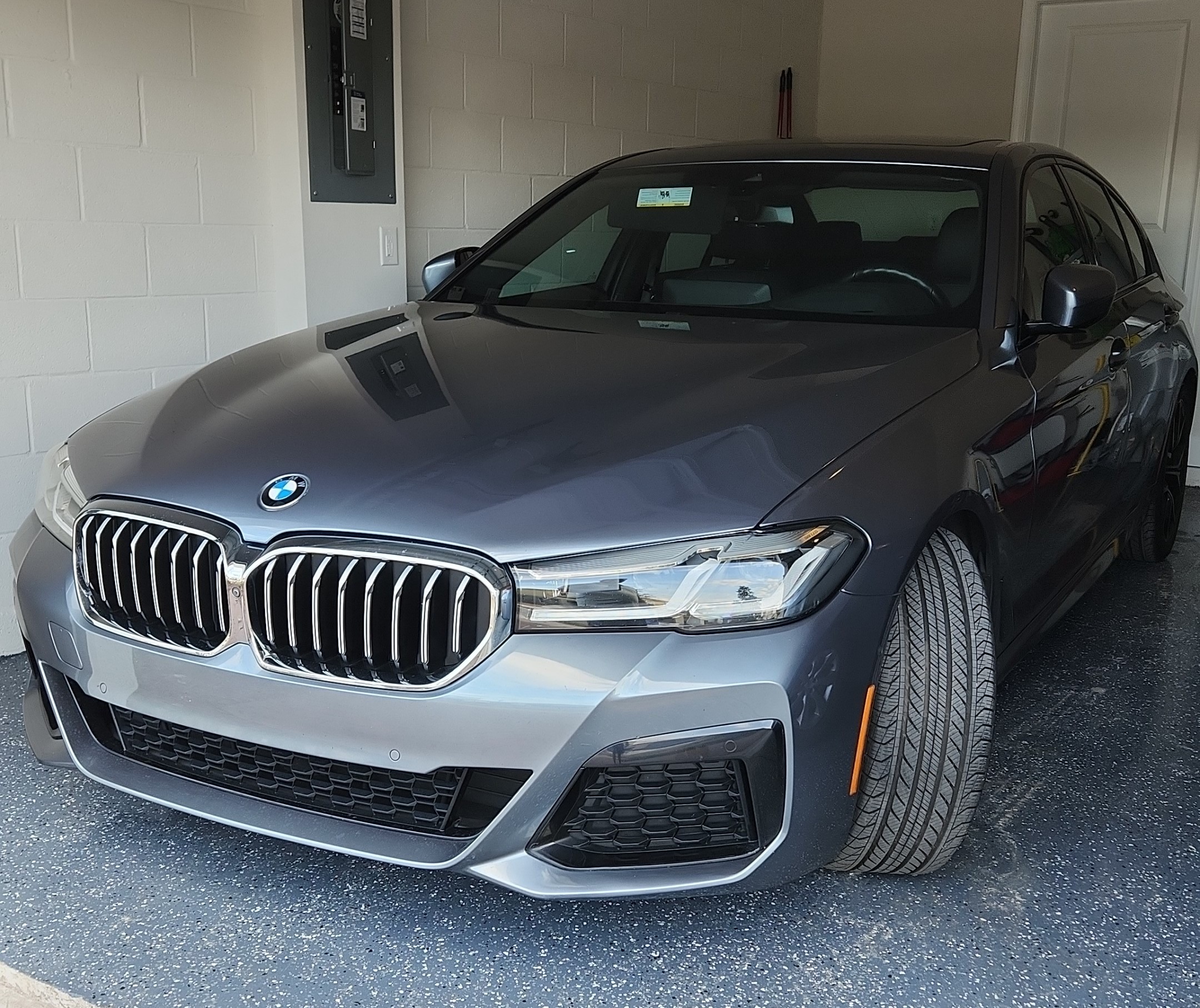 Used 2021 BMW 530i RWD image 5