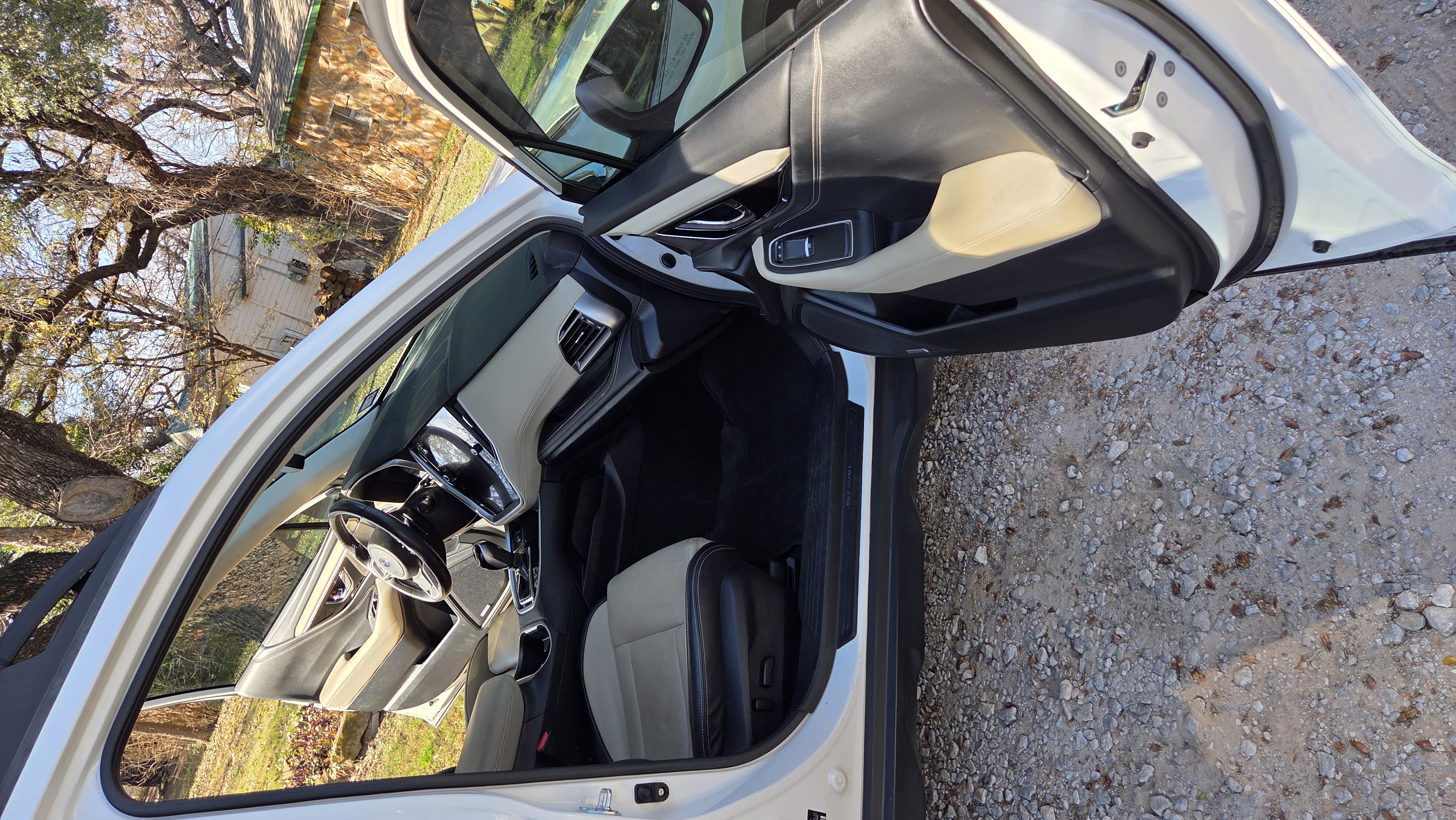 Used 2022 Subaru Outback Limited AWD/4WD image 9