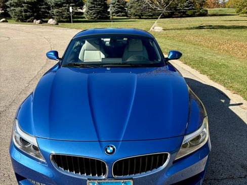 Used 2016 BMW Z4 sDrive28i image 2