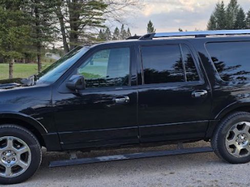 Used 2014 Ford Expedition EL Limited w/ Equipment Group 301A AWD/4WD image 2