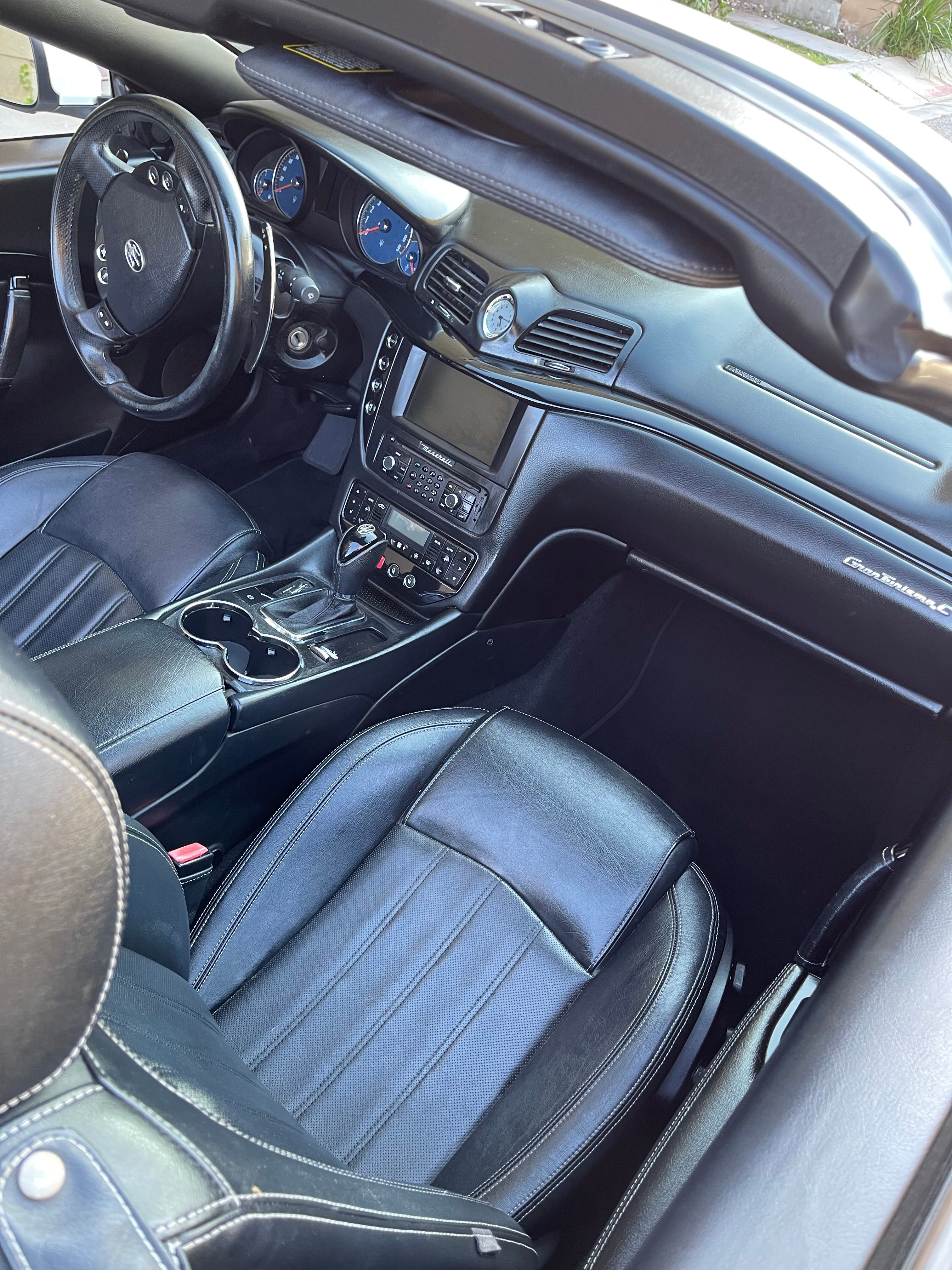 Used 2012 Maserati GranTurismo Convertible RWD image 26