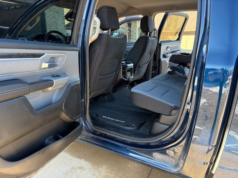 Used 2020 RAM 1500 Big Horn image 9