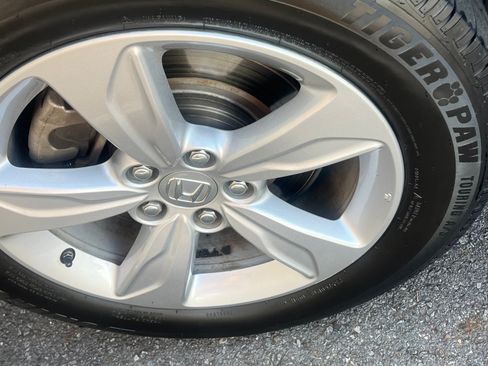 Used 2019 Honda Odyssey EX-L image 8