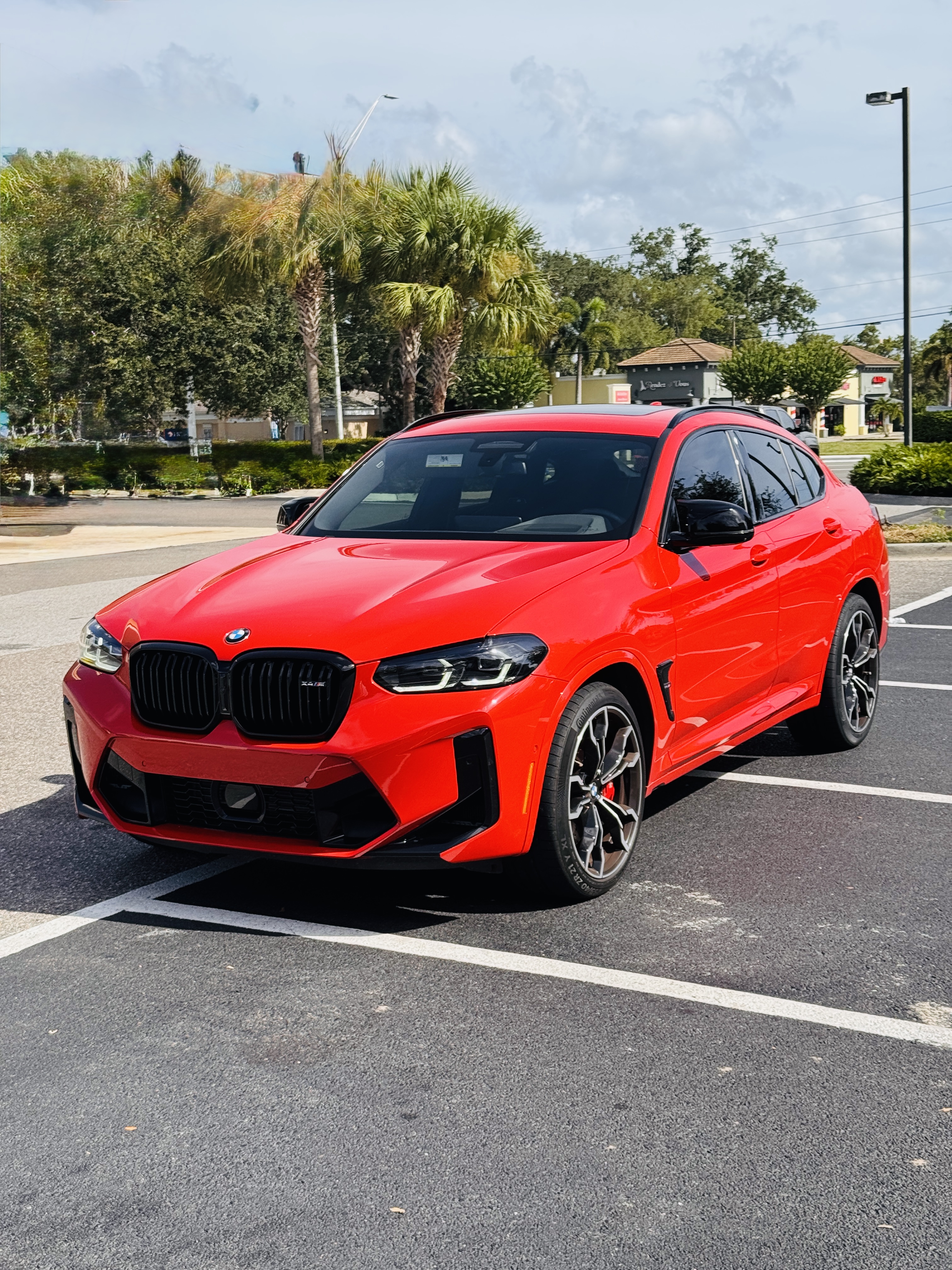 Used 2025 BMW X4 M w/ Competition Package AWD/4WD image 4