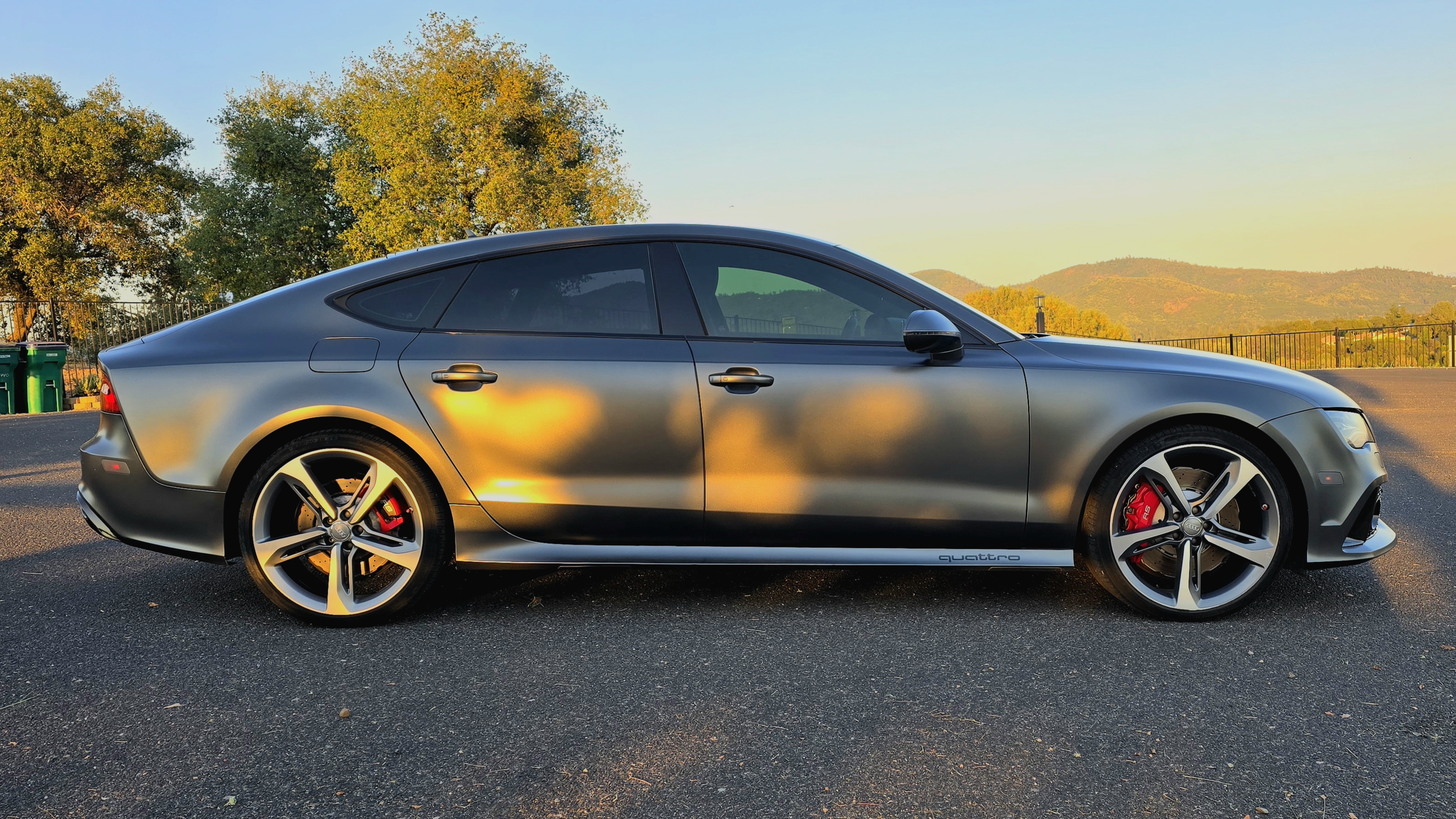Used 2015 Audi RS 7 Prestige AWD/4WD image 2