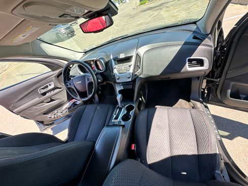 Used 2013 Chevrolet Equinox LS w/ LPO, Protection Package FWD image 10