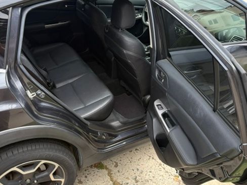 Used 2015 Subaru Crosstrek 2.0i Limited AWD/4WD image 8
