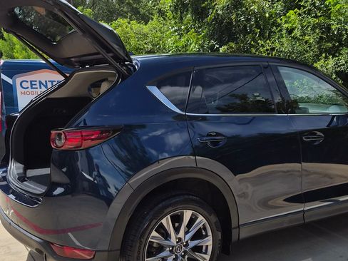 Used 2021 MAZDA CX-5 Grand Touring FWD image 2