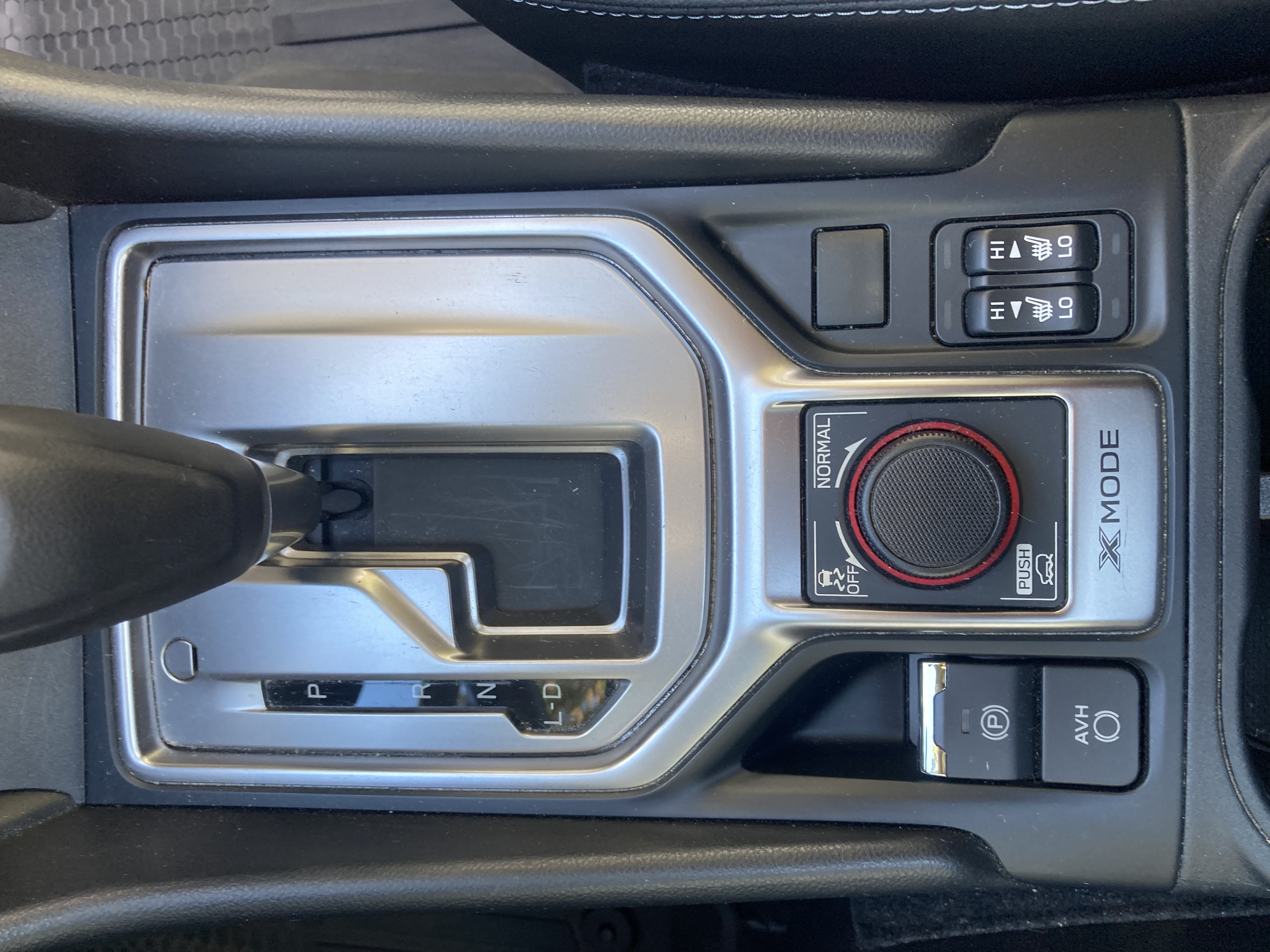 Used 2019 Subaru Forester Premium w/ All-Weather Package AWD/4WD image 31