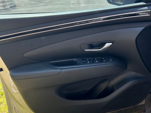 Used 2023 Hyundai Tucson SEL w/ Convenience Package image 10