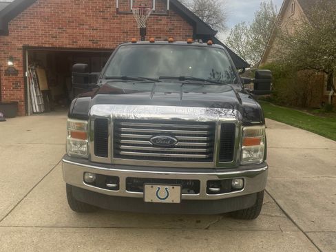 Used 2010 Ford F250 Lariat AWD/4WD image 4