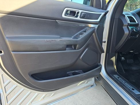 Used 2014 Ford Explorer Sport w/ Equipment Group 401A image 23