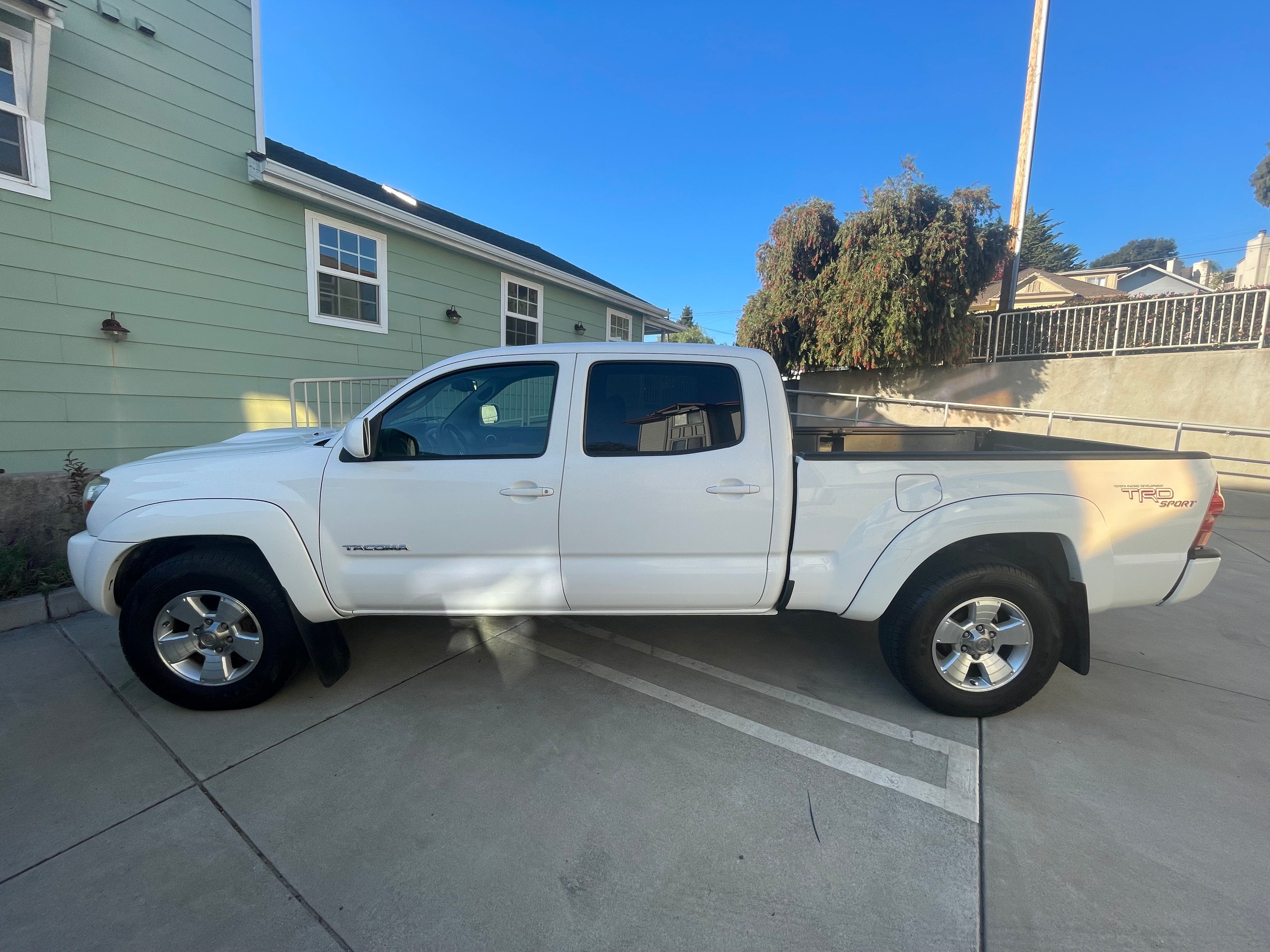 Used 2007 Toyota Tacoma 4x4 Double Cab w/ TRD Sport Pkg #3 image 17