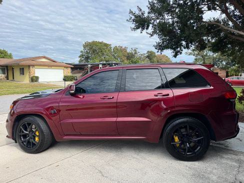Used 2018 Jeep Grand Cherokee Trackhawk image 9