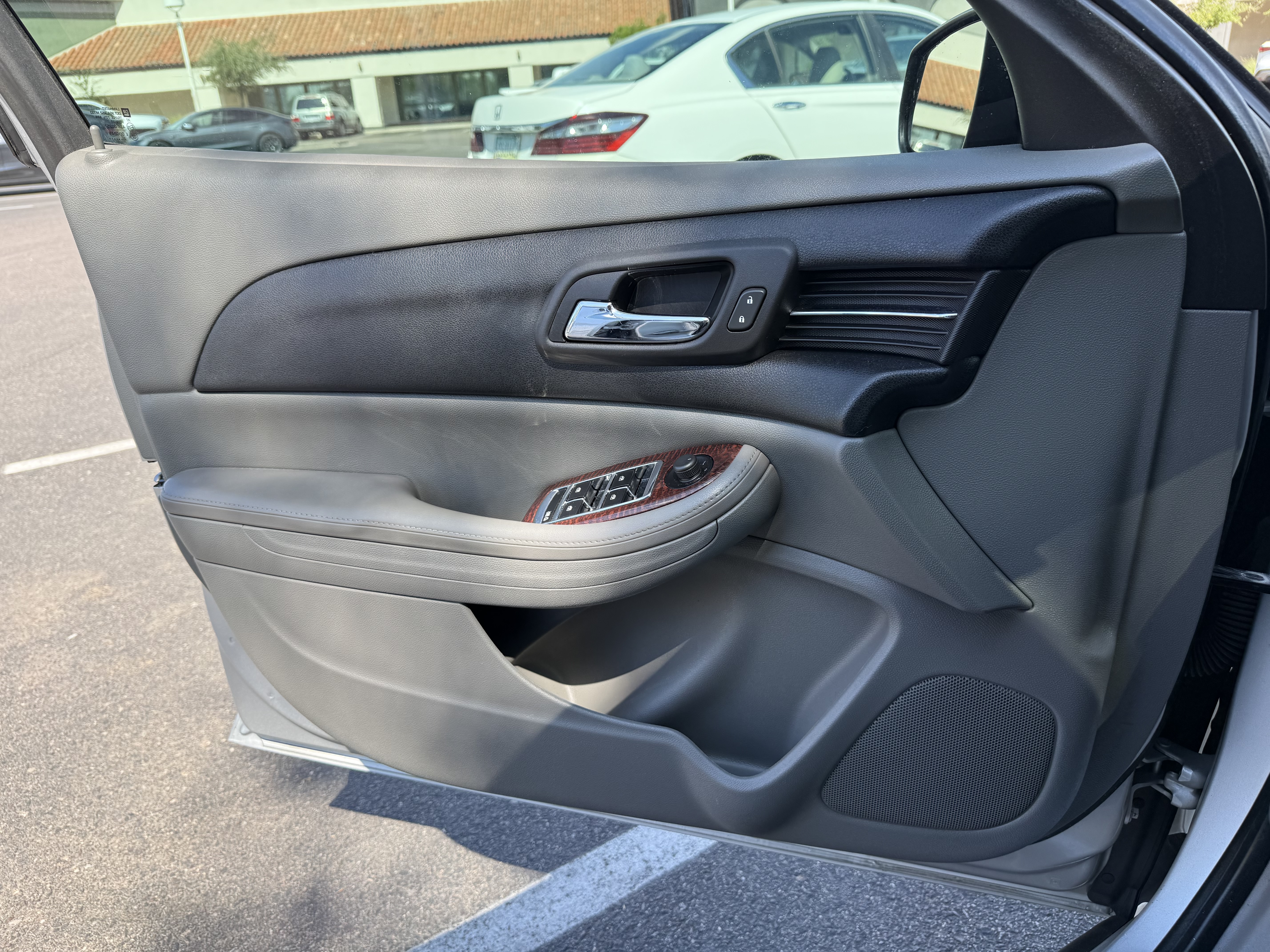 Used 2013 Chevrolet Malibu Eco w/ Power Convenience Package FWD image 15