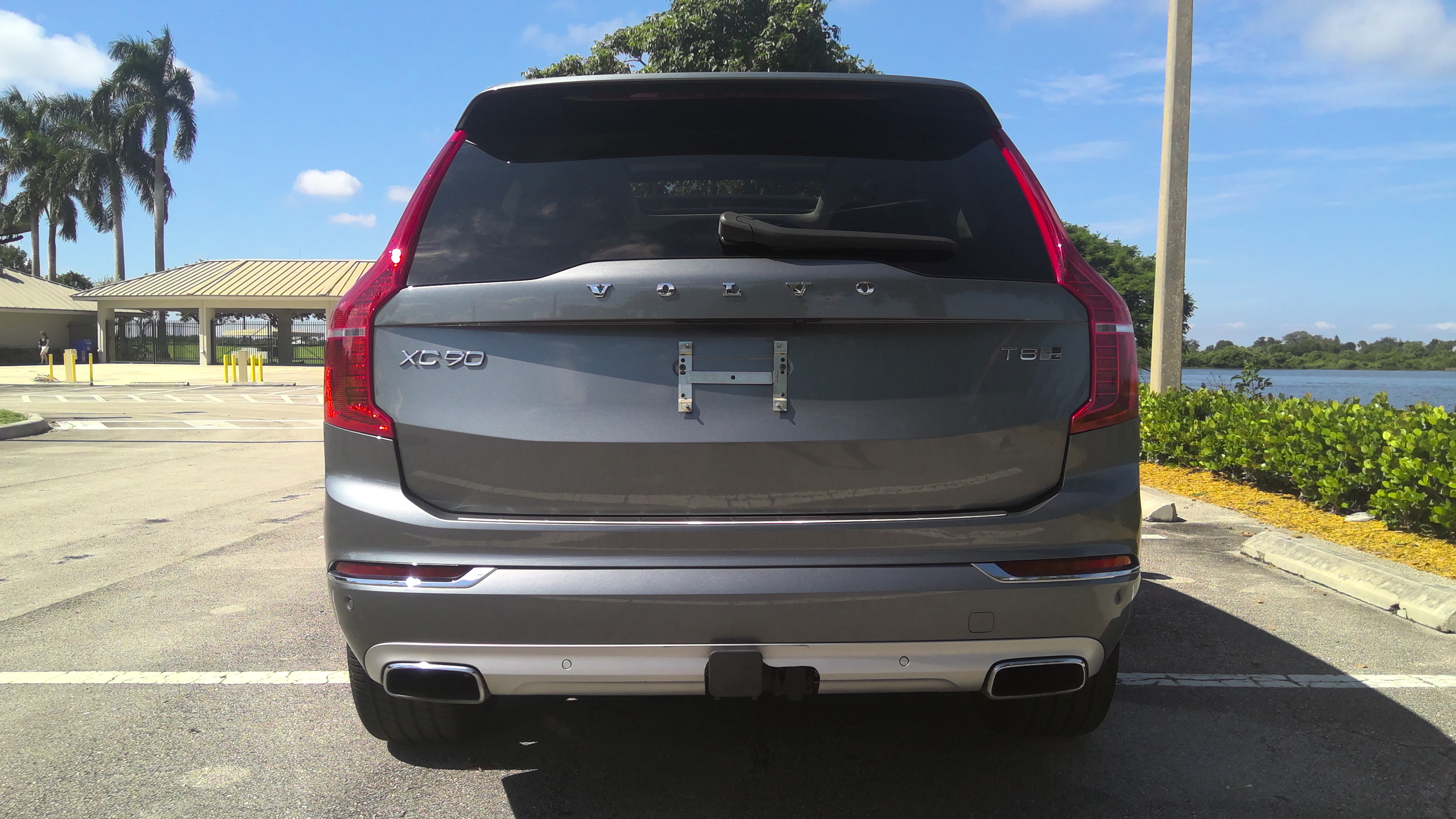 Used 2019 Volvo XC90 T8 Inscription w/ Advanced Package AWD/4WD image 16