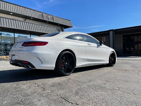 Used 2015 Mercedes-Benz S 63 AMG 4MATIC Coupe image 16