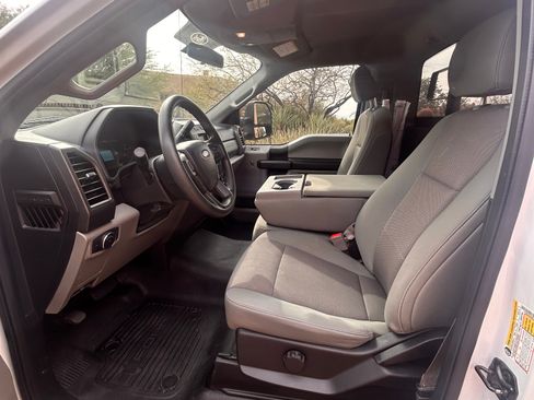 Used 2019 Ford F250 XL w/ XL Value Package image 2
