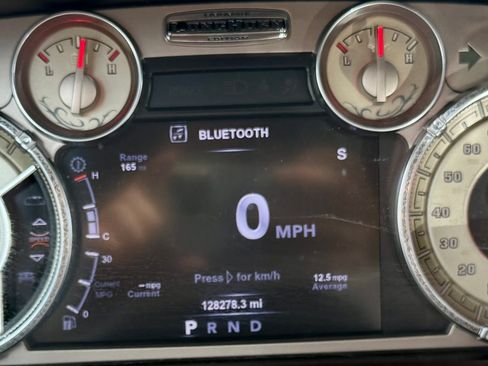 Used 2017 RAM 1500 Laramie Longhorn w/ Convenience Group AWD/4WD image 10