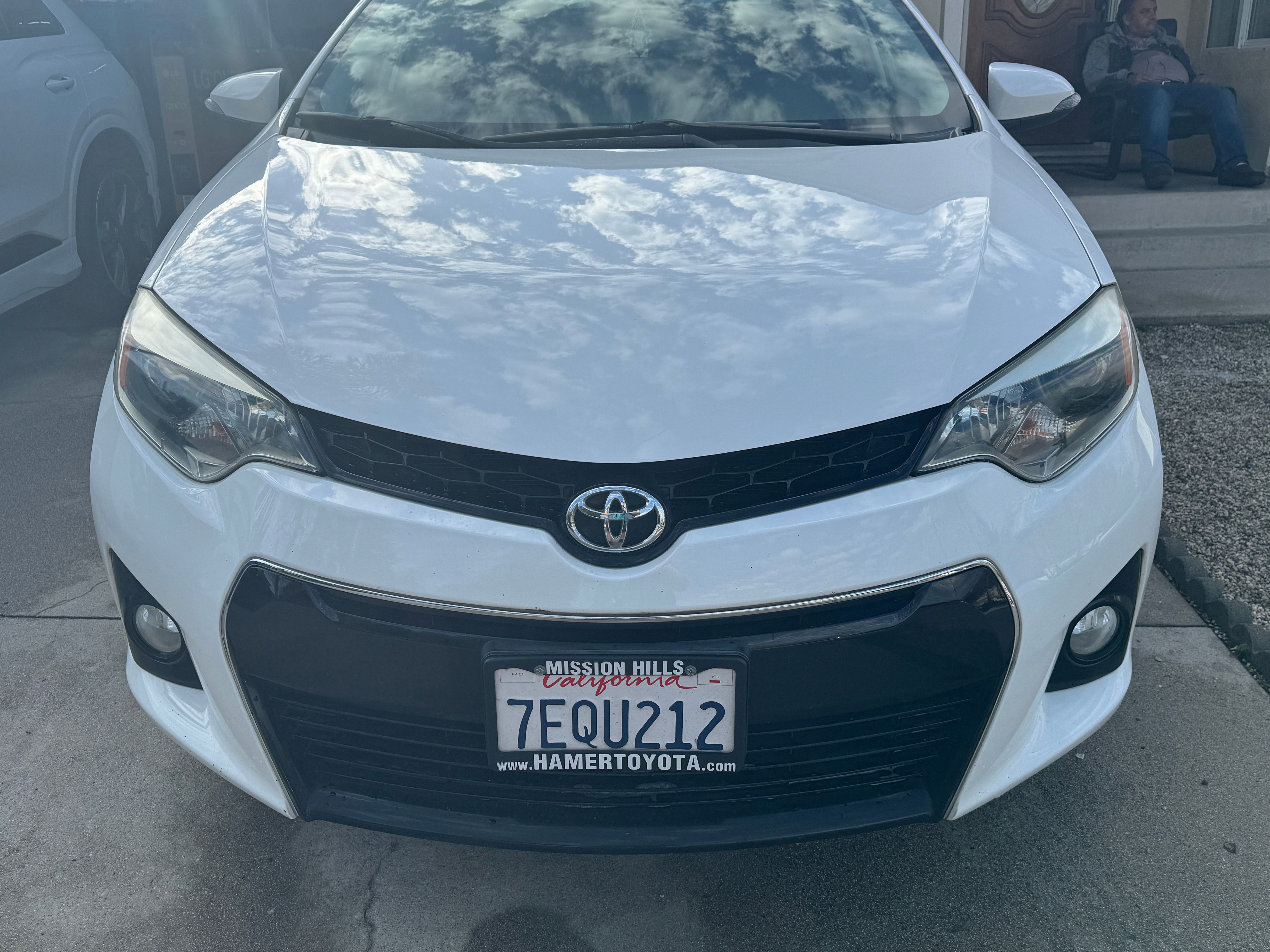 Used 2014 Toyota Corolla S Premium w/ Driver Convenience Package FWD image 6