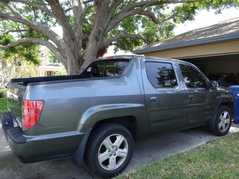 Used 2010 Honda Ridgeline RTL image 4
