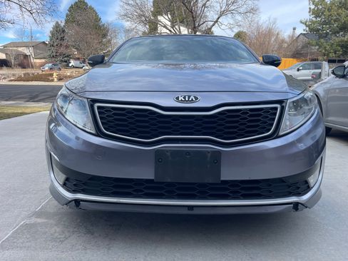 Used 2011 Kia Optima EX w/ Hybrid Premium Technology Pkg image 2