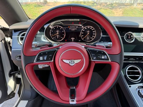 Used 2020 Bentley Continental GT AWD/4WD image 21