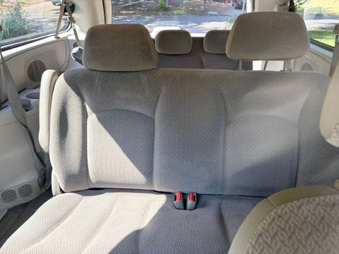 Used 2006 Dodge Grand Caravan SE w/ PWR Convenience Group FWD image 9