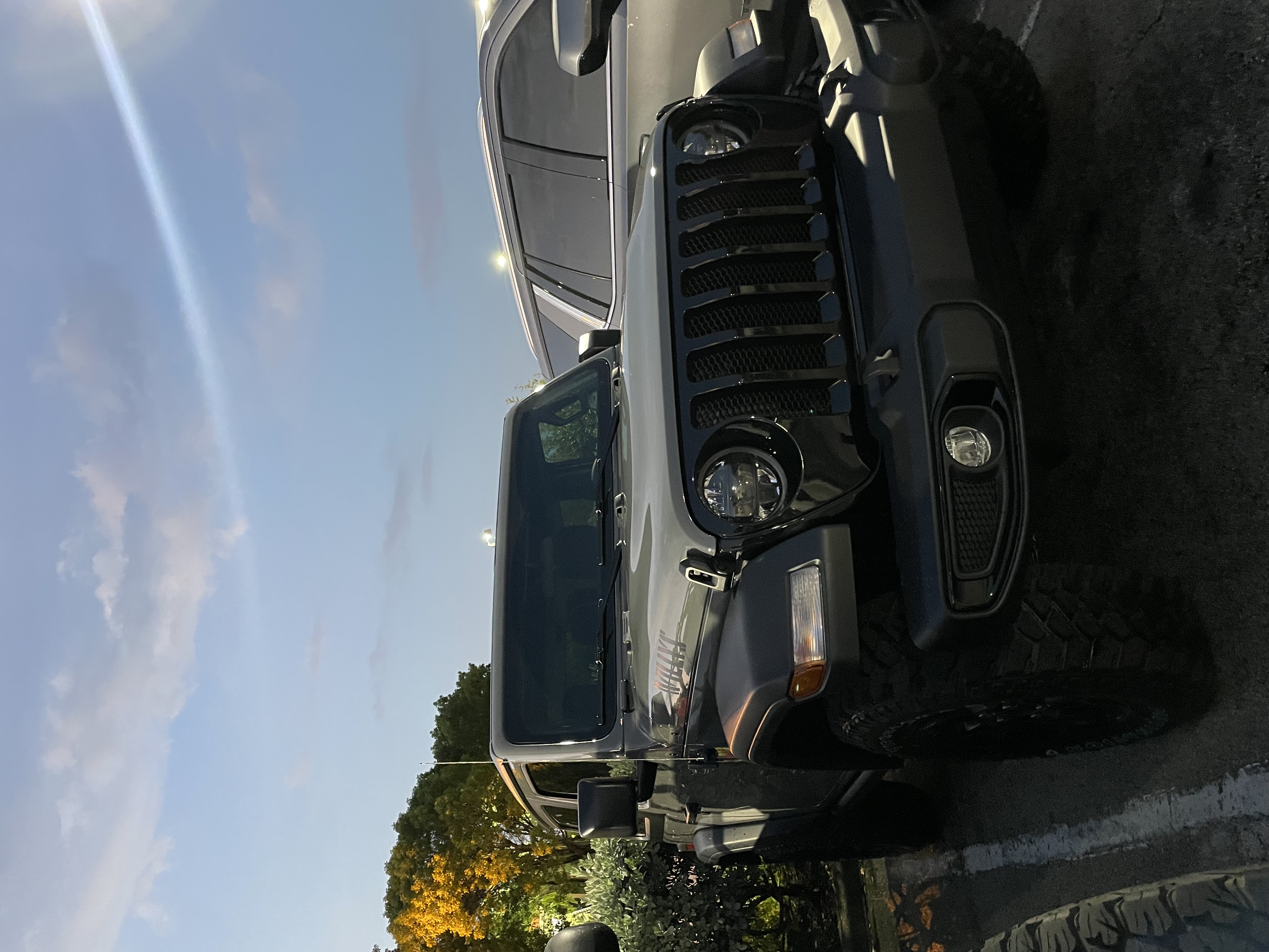 Used 2023 Jeep Wrangler Sport AWD/4WD image 10