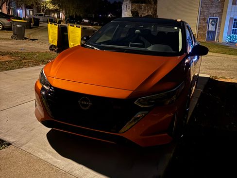 Used 2025 Nissan Sentra SR image 5