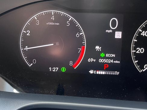 Used 2026 Honda HR-V LX image 5