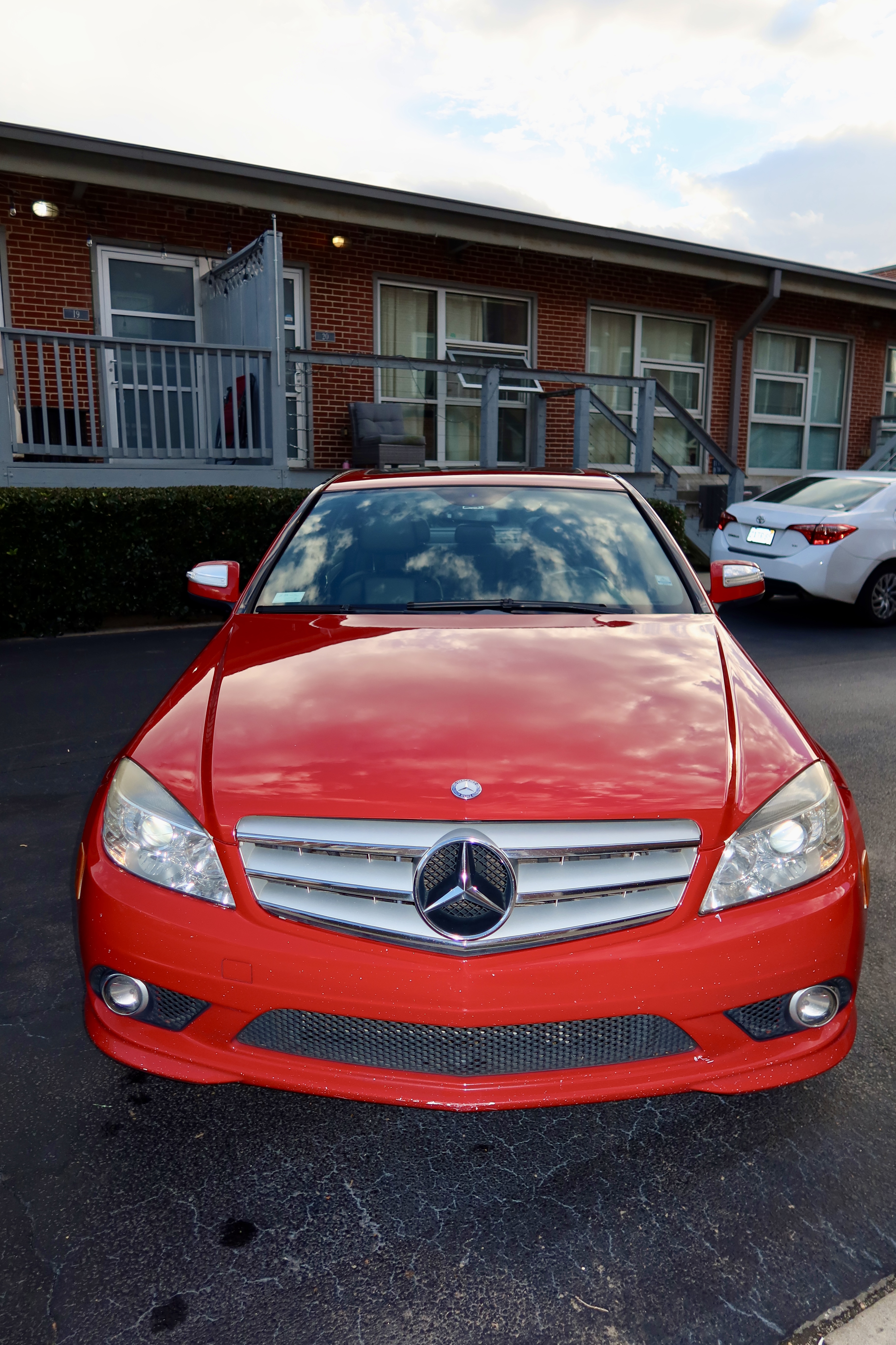 Used 2008 Mercedes-Benz C 300 Sedan image 10