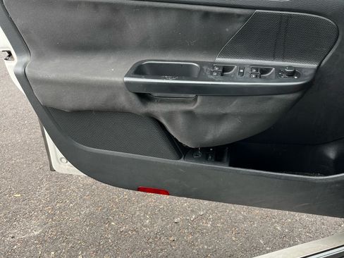 Used 2010 Volkswagen Jetta TDI Cup image 20