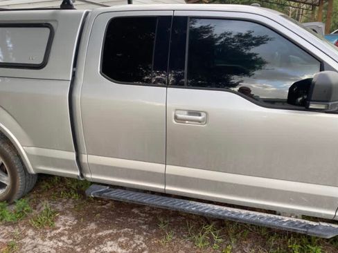 Used 2018 Ford F150 XLT w/ Equipment Group 301A Mid RWD image 4