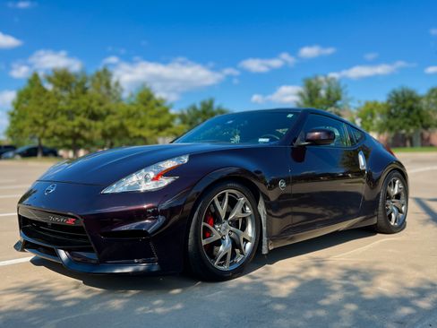 Used 2015 Nissan 370Z Coupe image 6