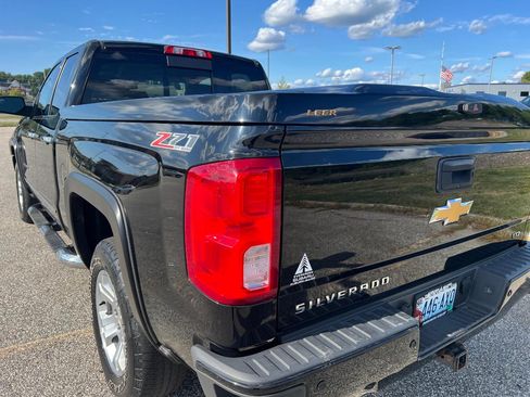 Used 2016 Chevrolet Silverado 1500 LTZ Z71 w/ LTZ Plus Package AWD/4WD image 16
